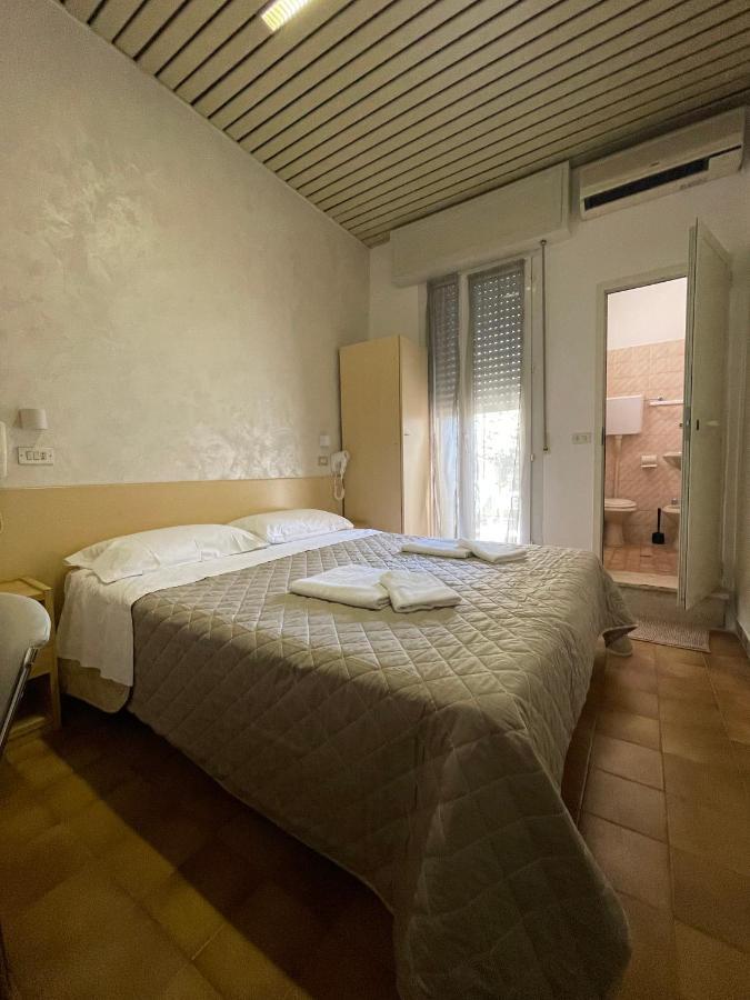 Hotel Adler Rimini Exterior photo
