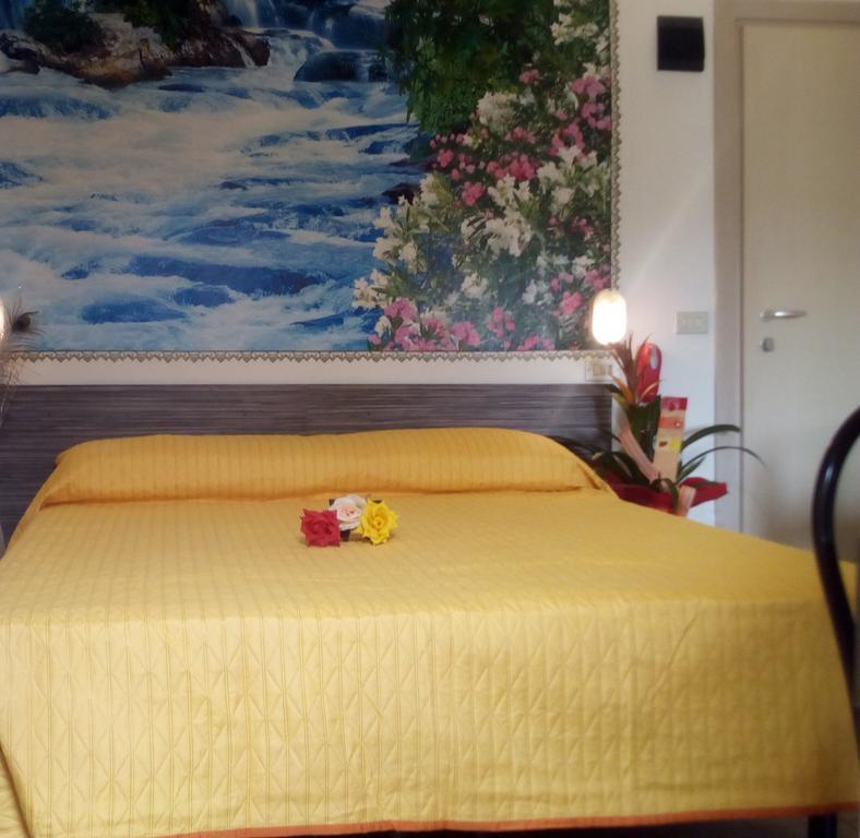 Hotel Adler Rimini Exterior photo