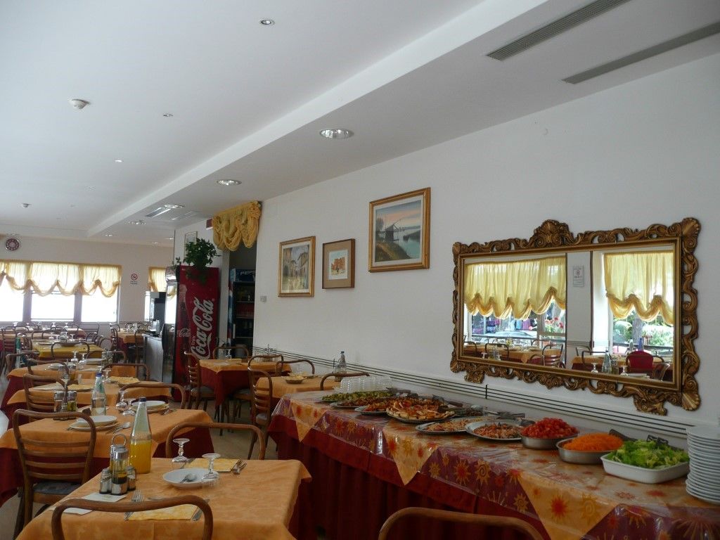 Hotel Adler Rimini Exterior photo